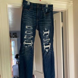 AE high waisted ripped jeans size 6L